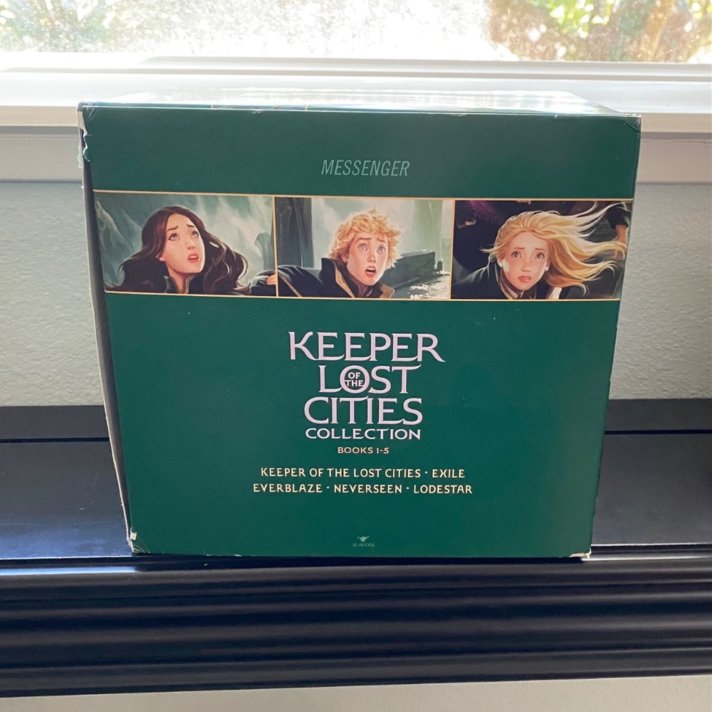 📚 Shannon Messenger Keeper of the Lost Cities Collection Books Boxed 1-5 - Picture 3 of 9